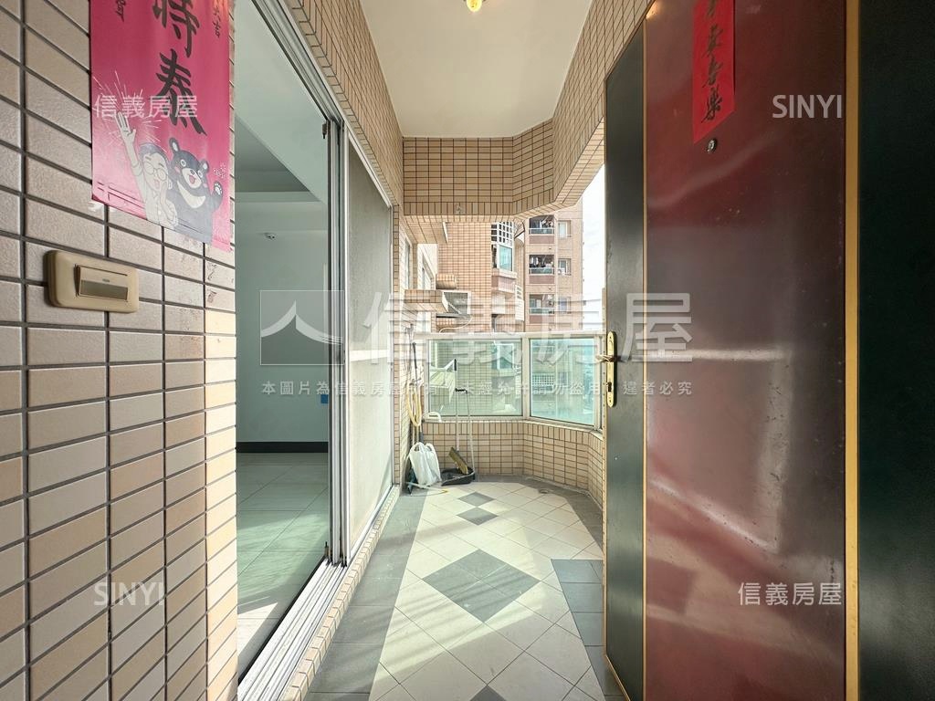 家賀陽台進出景觀美三房房屋室內格局與周邊環境