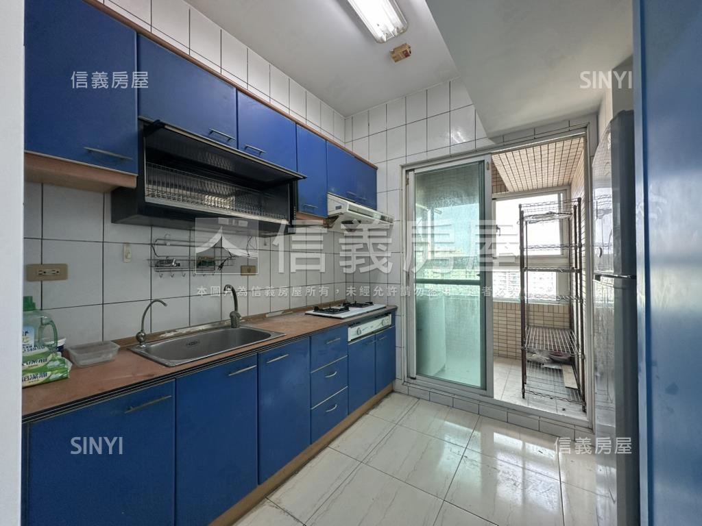 家賀陽台進出景觀美三房房屋室內格局與周邊環境