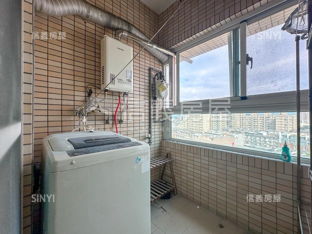 家賀陽台進出景觀美三房房屋室內格局與周邊環境