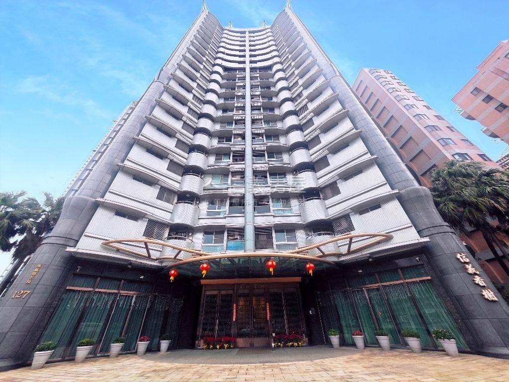 信義香榭美景高樓房屋室內格局與周邊環境