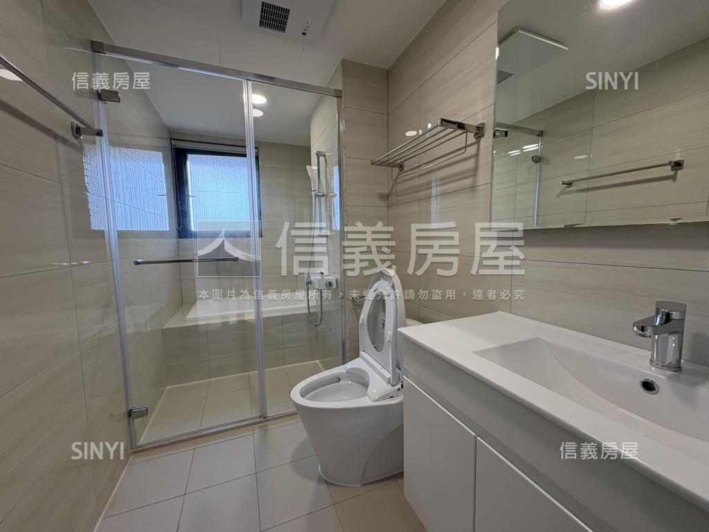 美麗山林輝煌大３房房屋室內格局與周邊環境