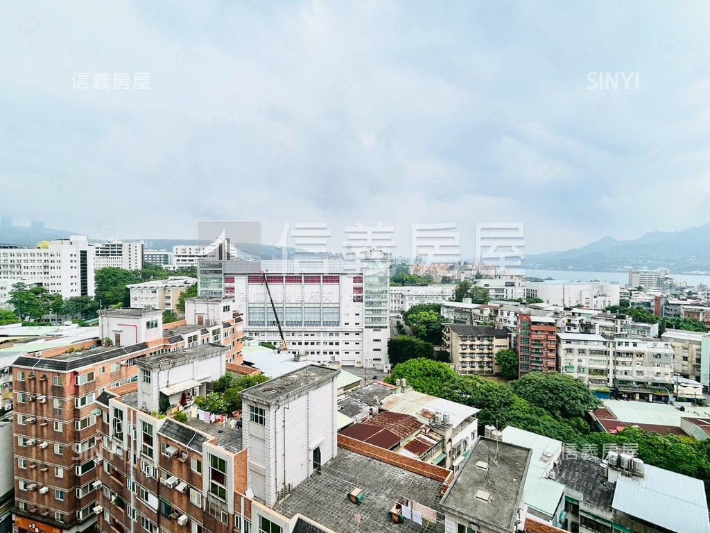 潤泰山河景觀兩房房屋室內格局與周邊環境