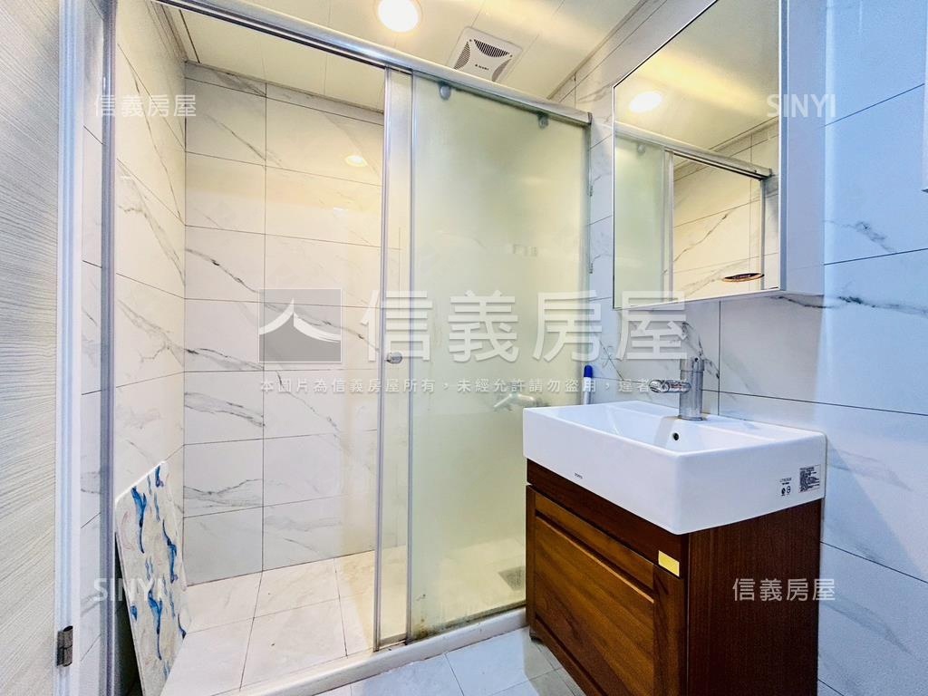 潤泰山河景觀兩房房屋室內格局與周邊環境