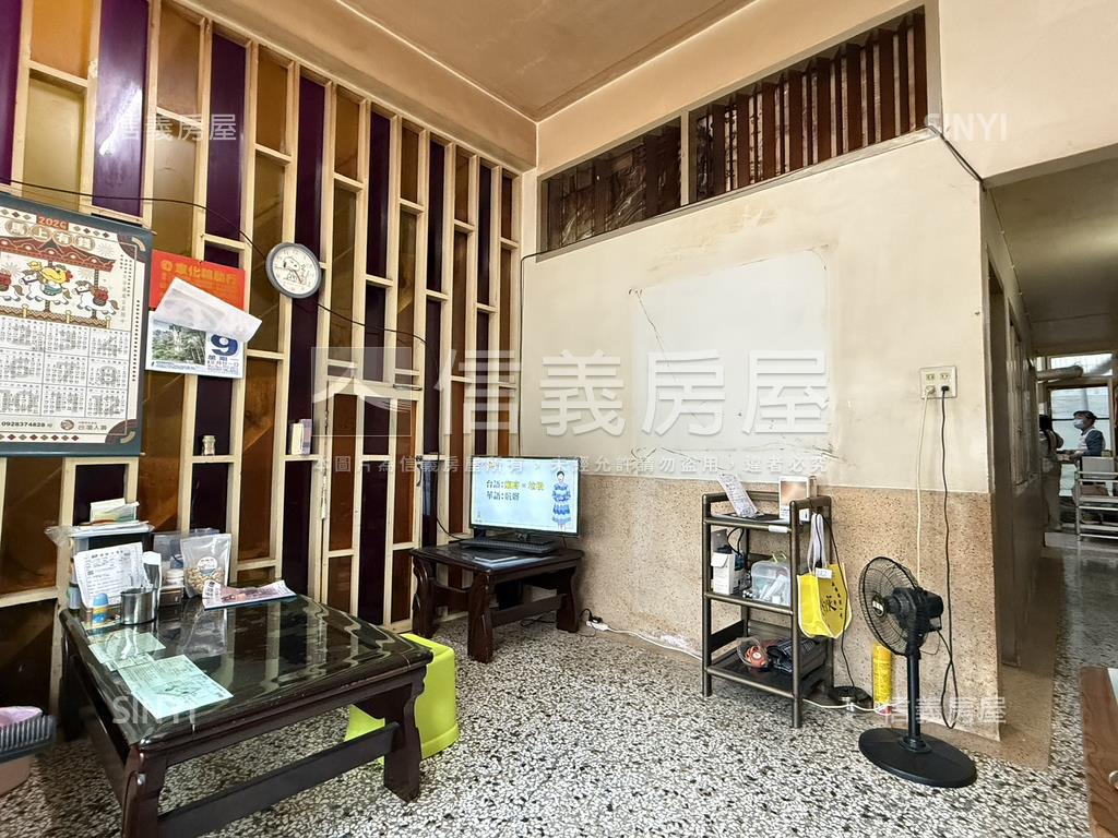 中西區前後臨路美透房屋室內格局與周邊環境