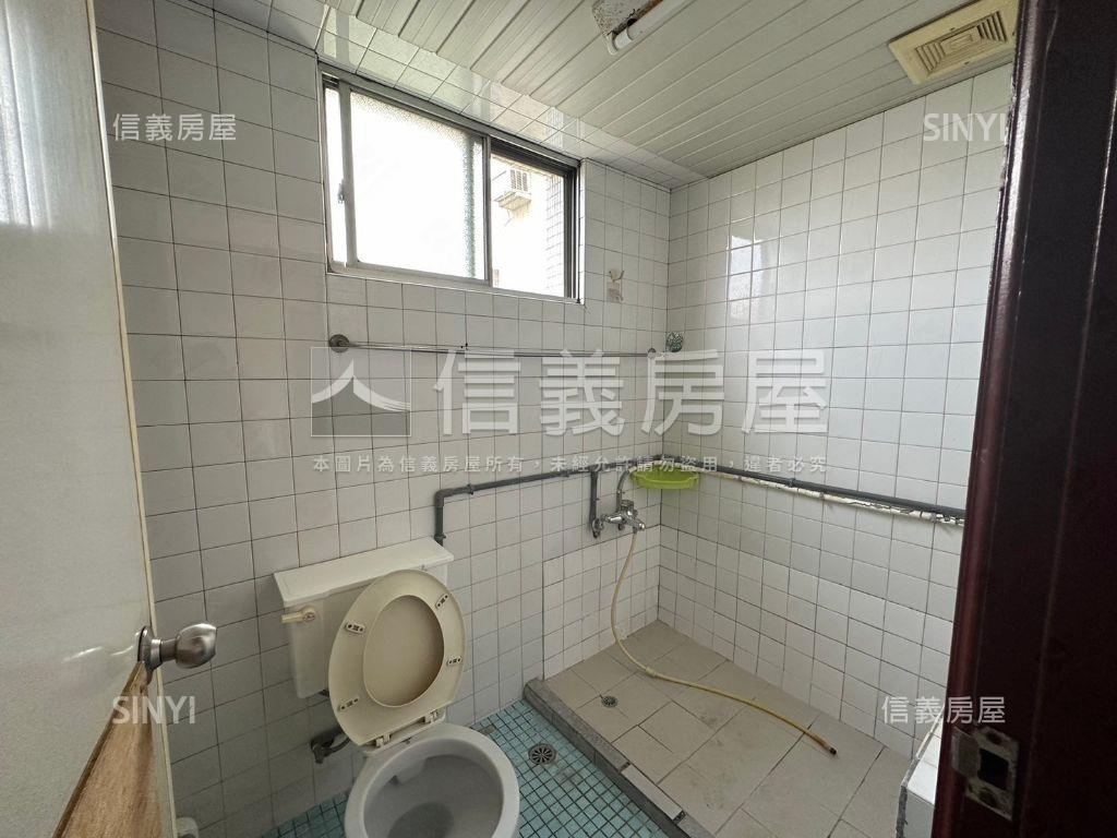東區搶手三房有電梯房屋室內格局與周邊環境