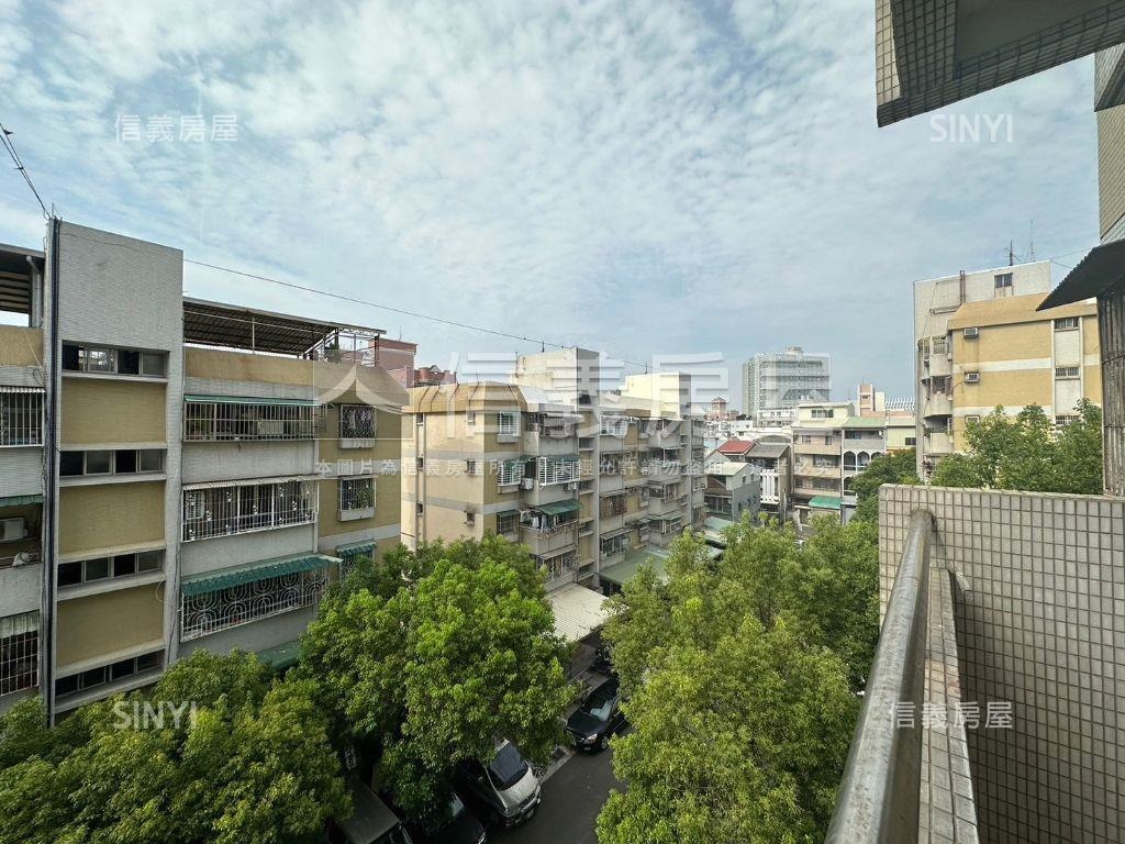 東區搶手三房有電梯房屋室內格局與周邊環境