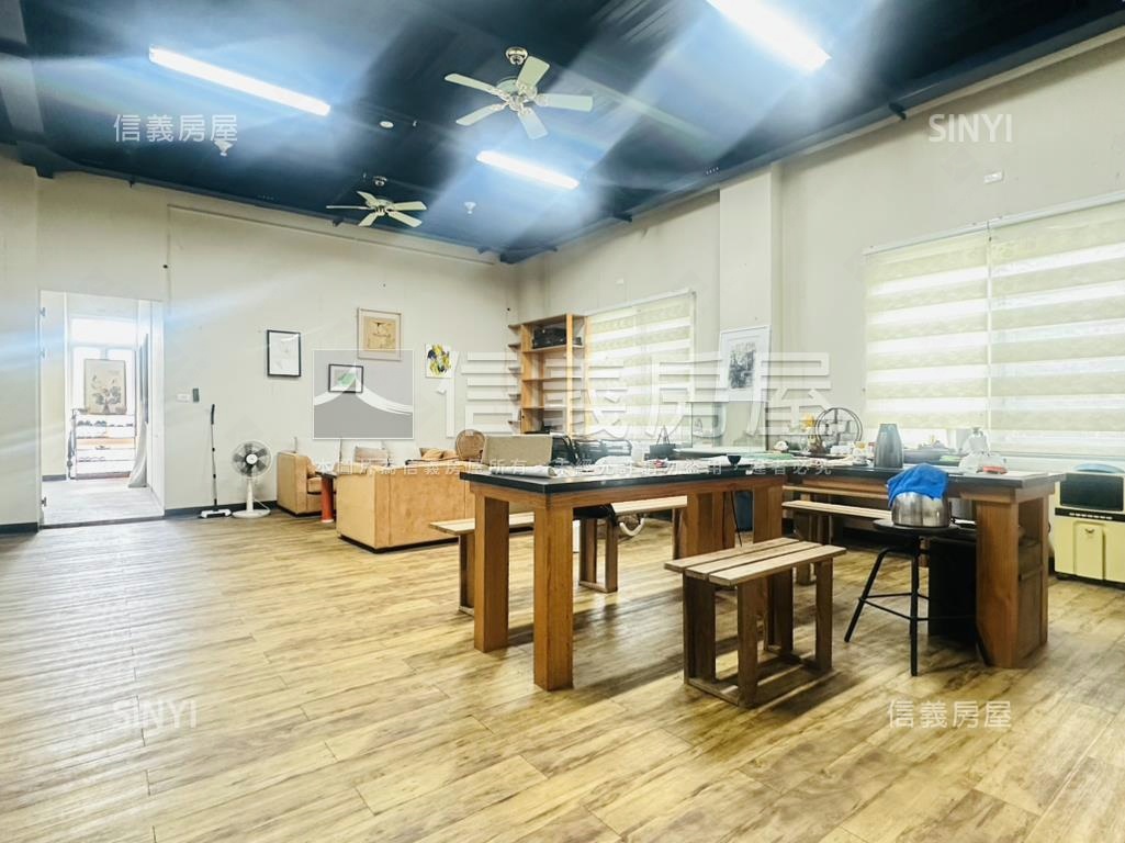 歸仁周末度假漂亮資材室房屋室內格局與周邊環境