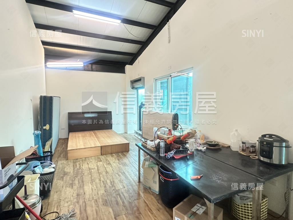 歸仁周末度假漂亮資材室房屋室內格局與周邊環境