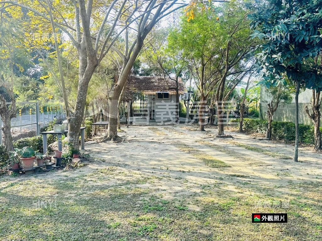 歸仁周末度假漂亮資材室房屋室內格局與周邊環境