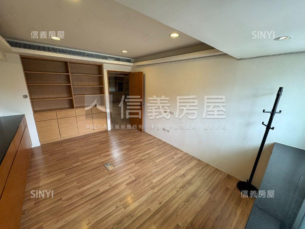 ★敦南★香榭麗宮房屋室內格局與周邊環境