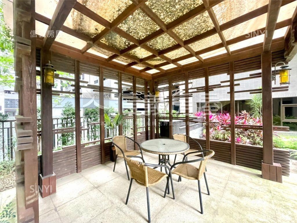 過嶺海德前後陽台兩房車位房屋室內格局與周邊環境