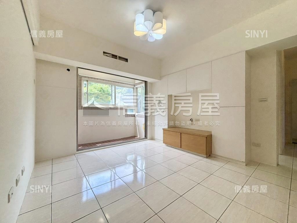 政大清境高樓森活三房車位房屋室內格局與周邊環境