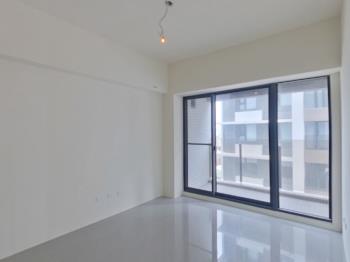 大景首席三房平車