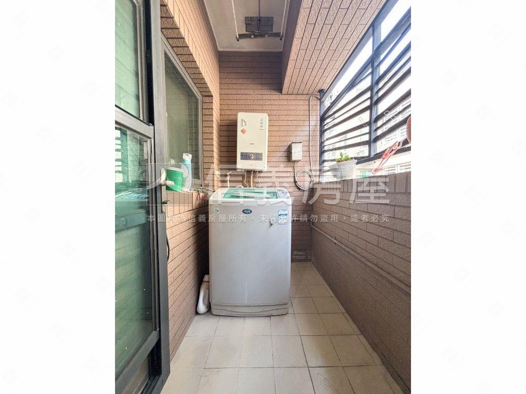 美術館次高樓三房平車房屋室內格局與周邊環境