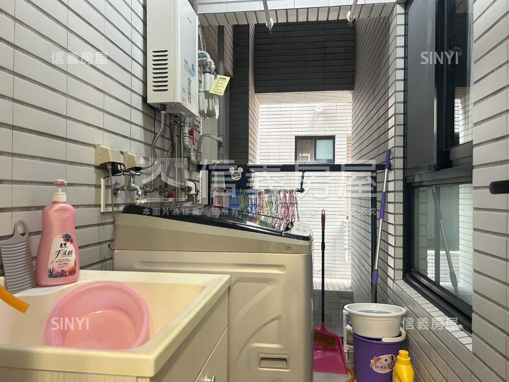 新都２兩房平車．重磅登場房屋室內格局與周邊環境