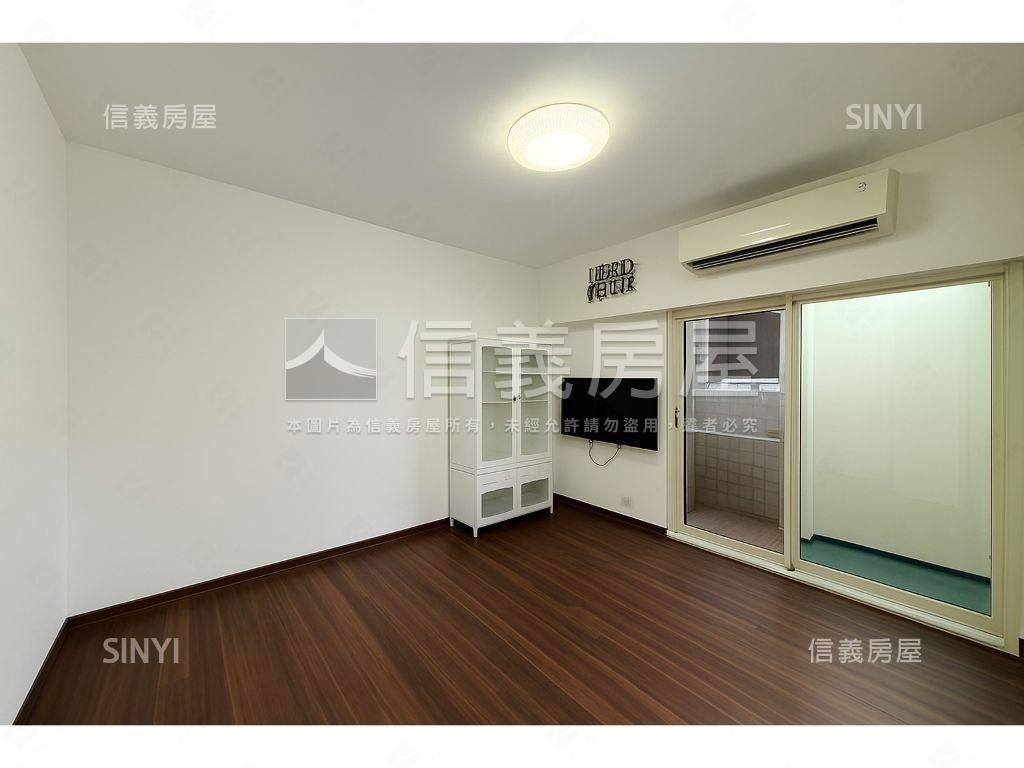 捷運藍線泰隆金站房屋室內格局與周邊環境