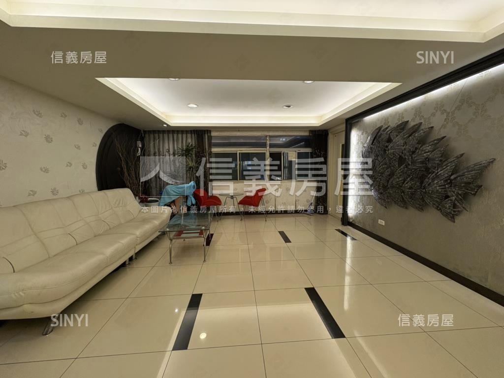 ＬＶ星鑽．後棟安靜明亮優房屋室內格局與周邊環境