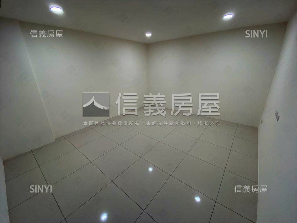 平鎮匠心美裝透天２房屋室內格局與周邊環境