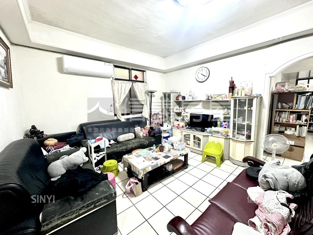 城市之上稀有美寓房屋室內格局與周邊環境