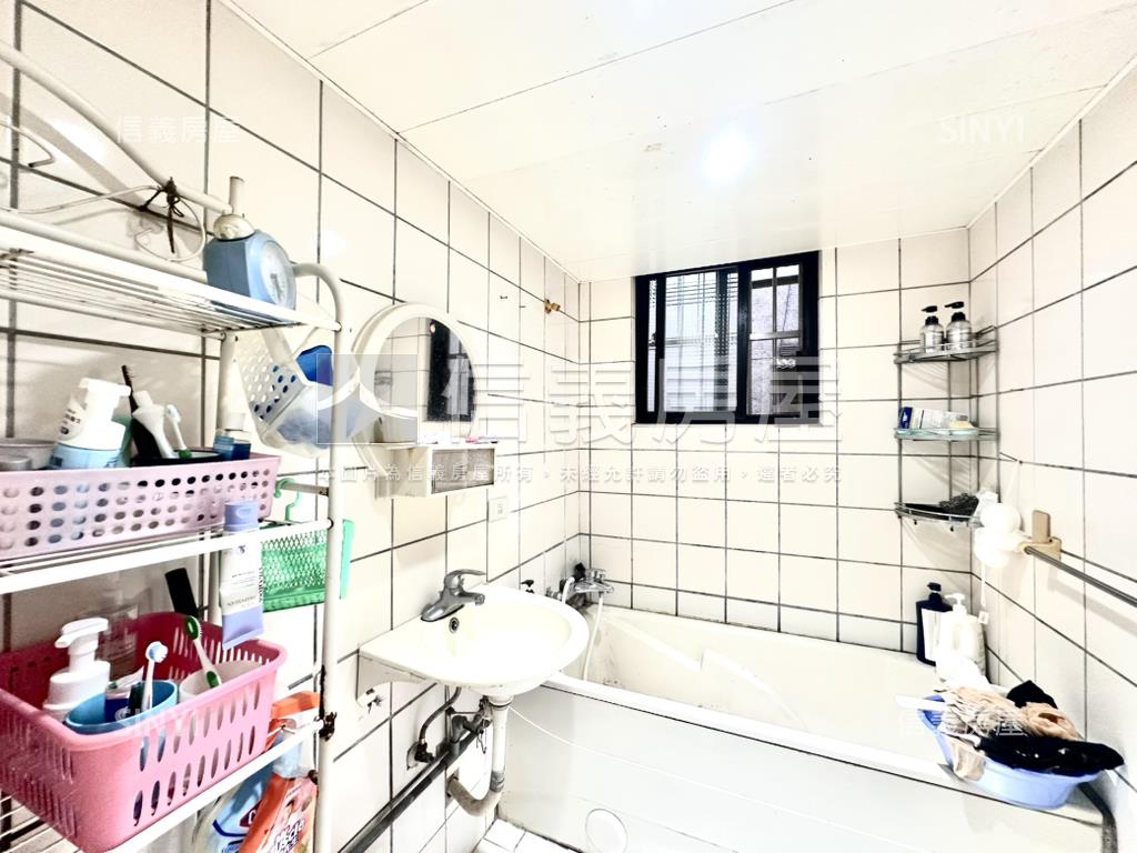 城市之上稀有美寓房屋室內格局與周邊環境