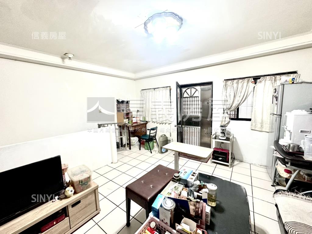 城市之上稀有美寓房屋室內格局與周邊環境