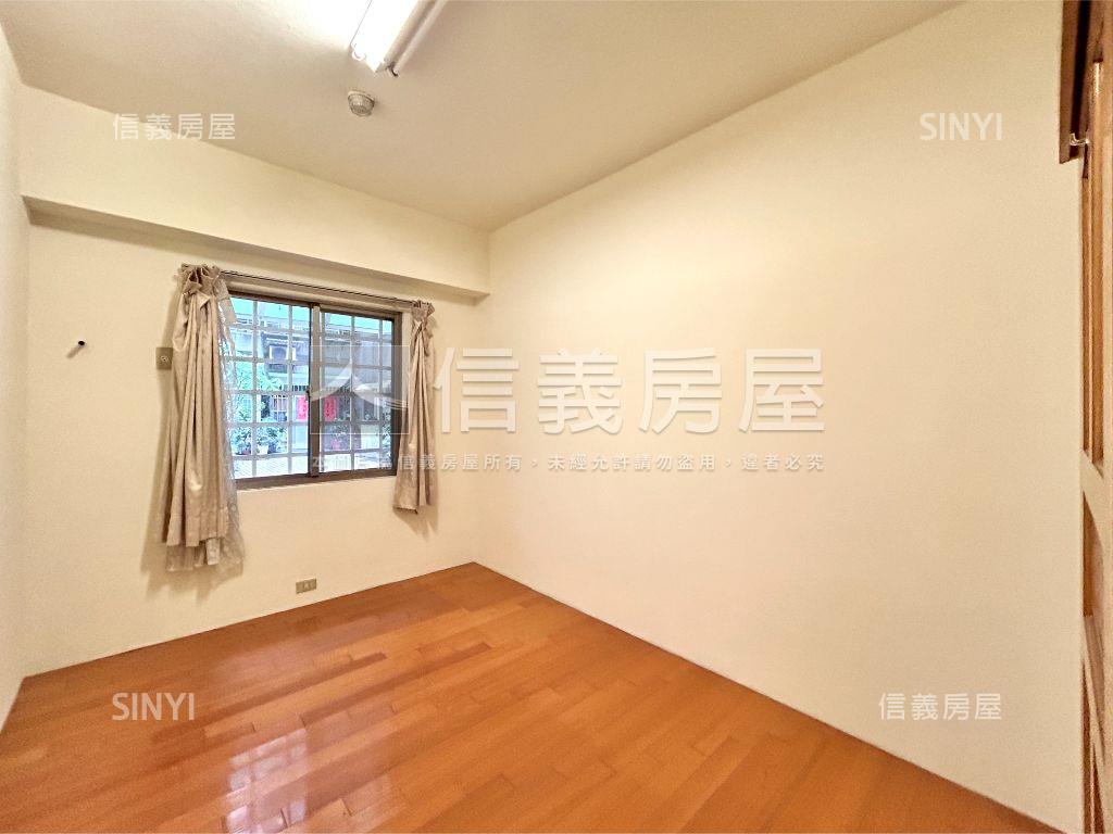 君臨天下方正四房房屋室內格局與周邊環境