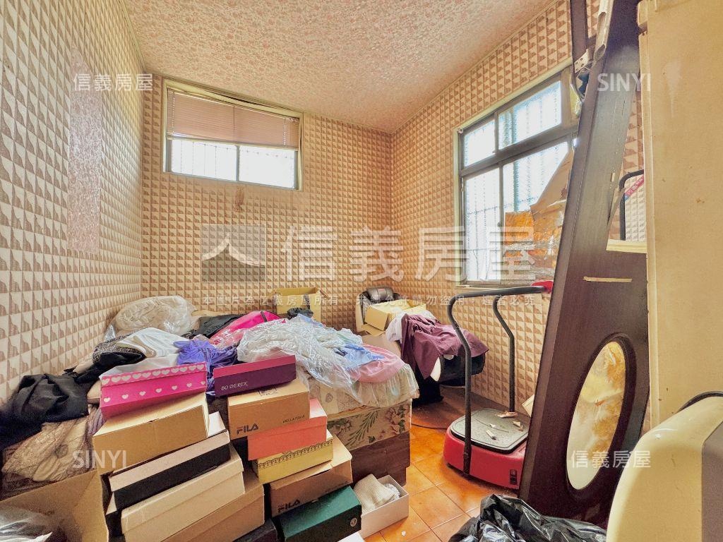 近奇美大地坪前後進出店面房屋室內格局與周邊環境