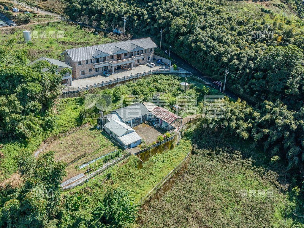 大湖優質草莓三合院房屋室內格局與周邊環境