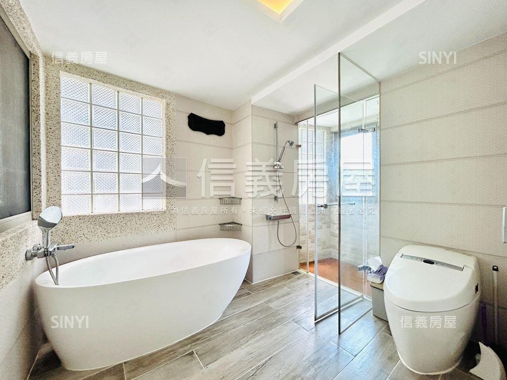 成功豪邸附雙車位房屋室內格局與周邊環境