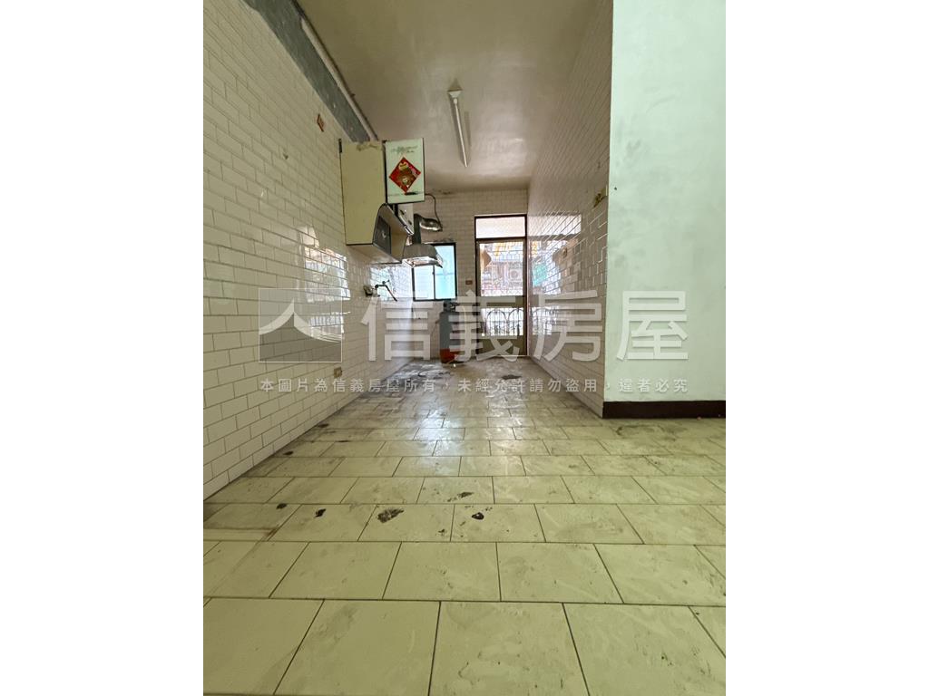 鳳山車站成家大三房房屋室內格局與周邊環境