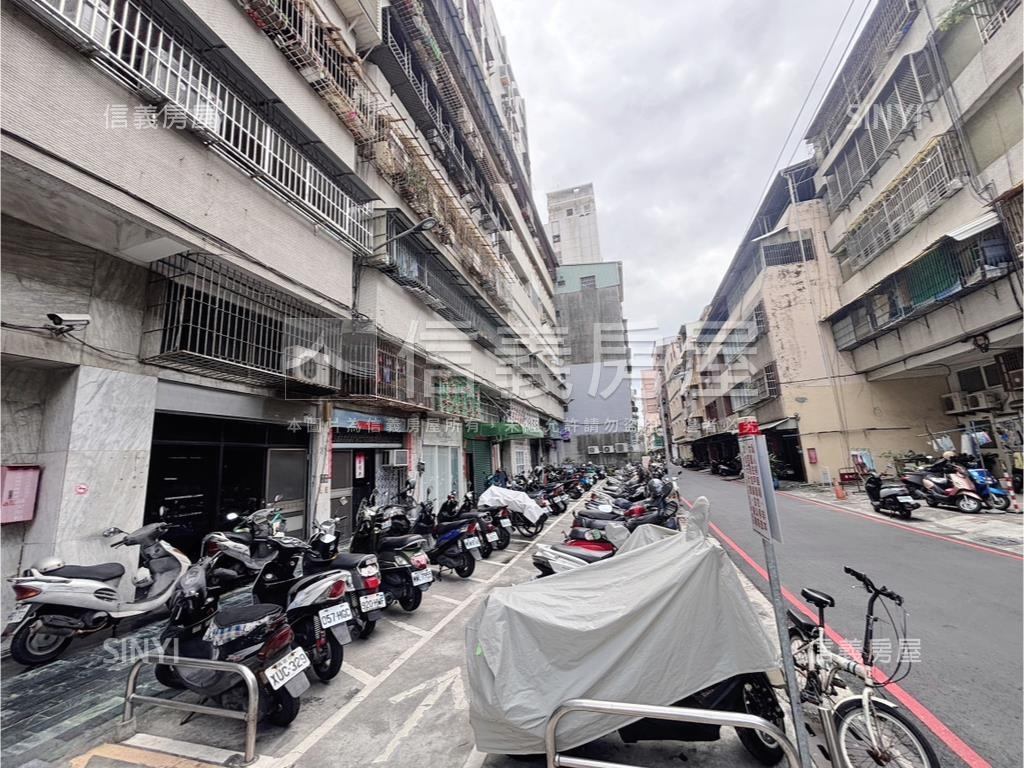 後驛商圈捷運大三房房屋室內格局與周邊環境