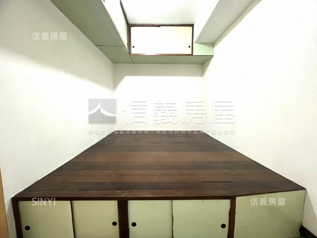 滿平二街公寓二樓房屋室內格局與周邊環境