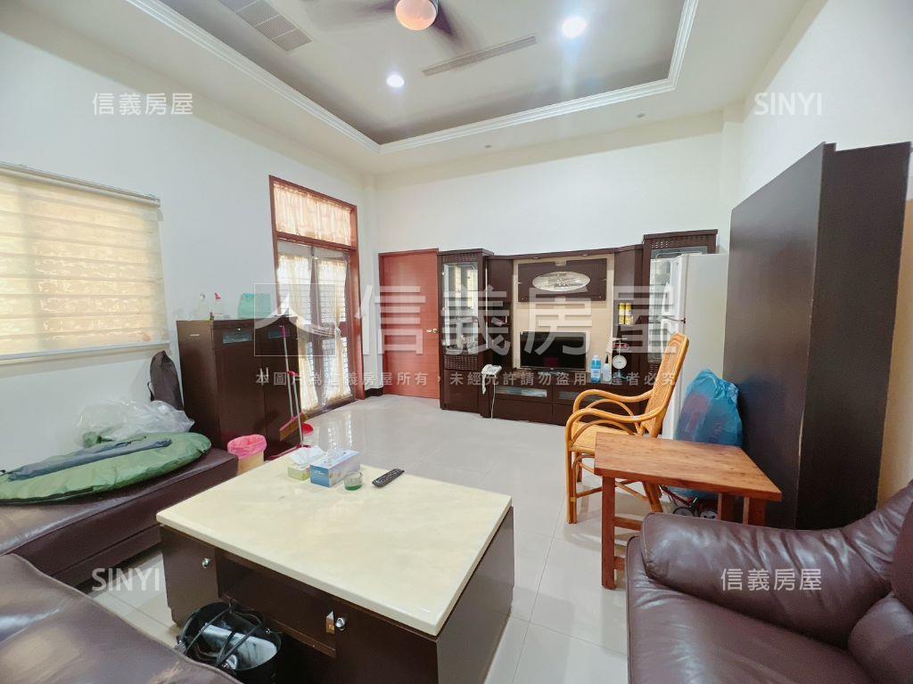 大地坪庭院退休豪邸房屋室內格局與周邊環境