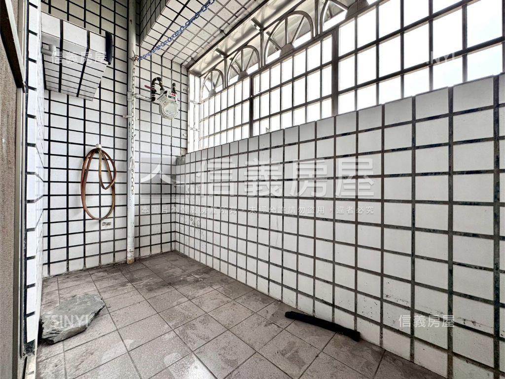 新生活世紀｜３房房屋室內格局與周邊環境