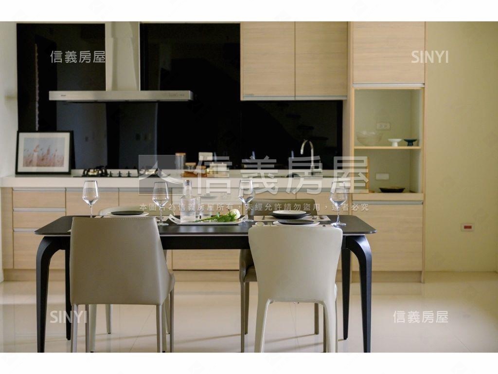 草悟道豪邸立彩璞御房屋室內格局與周邊環境