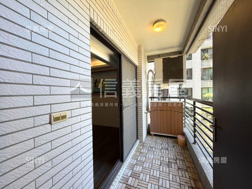 近美術館清幽靜巷３房車位房屋室內格局與周邊環境