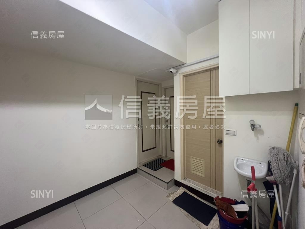 近菜寮站收租置產電梯首選房屋室內格局與周邊環境