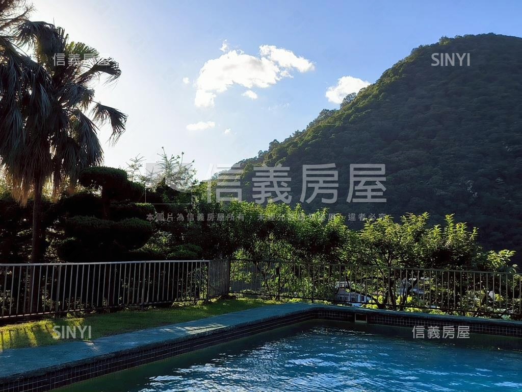 陽明山霸景泳池別墅房屋室內格局與周邊環境