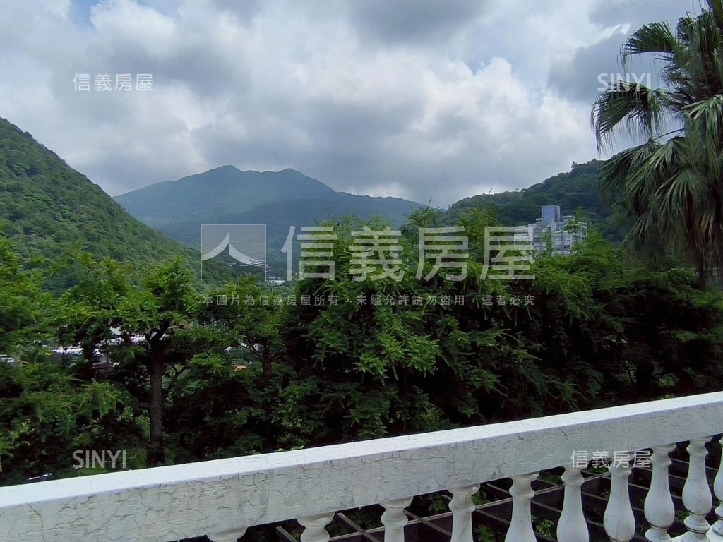 陽明山霸景泳池別墅房屋室內格局與周邊環境