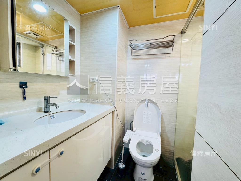 民生建成大樓朝南美景三房房屋室內格局與周邊環境