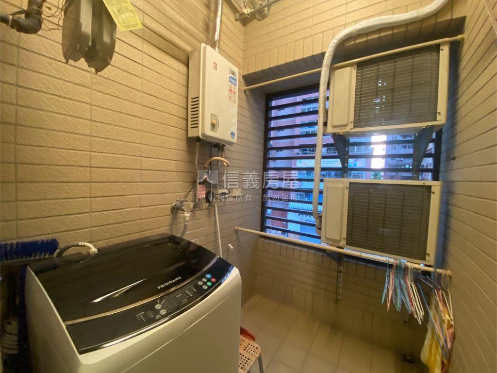 總太居易漂亮三房平車房屋室內格局與周邊環境