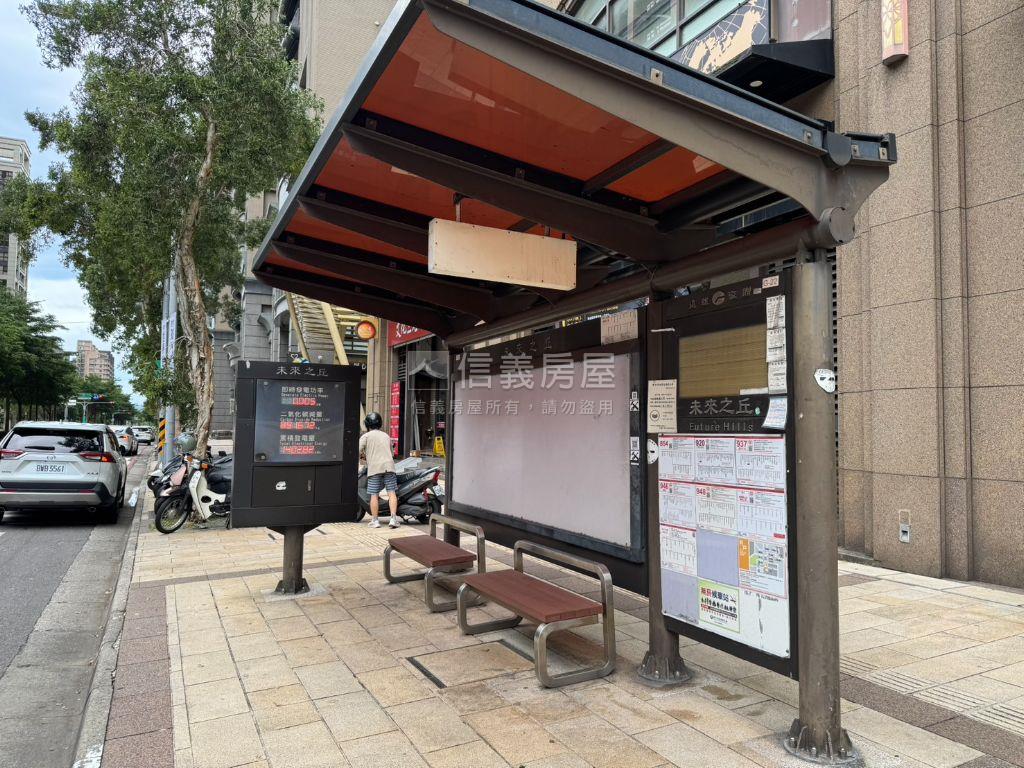 Ｕ未來邊間三房房屋室內格局與周邊環境