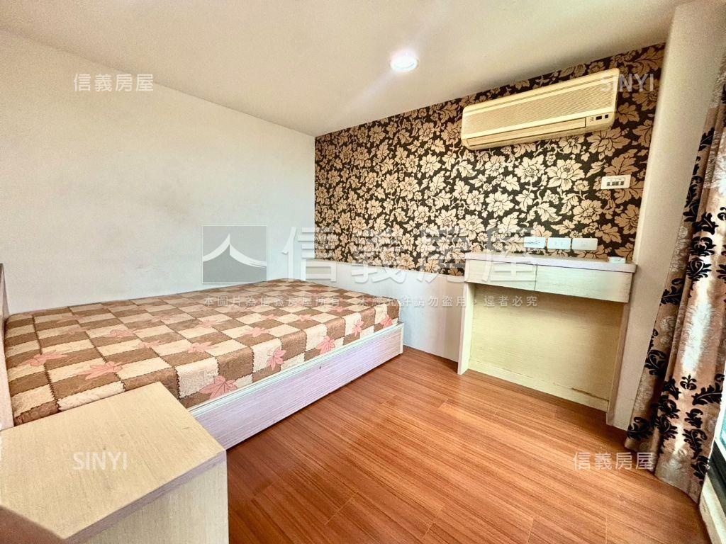 歐夏蕾次頂樓平車房屋室內格局與周邊環境