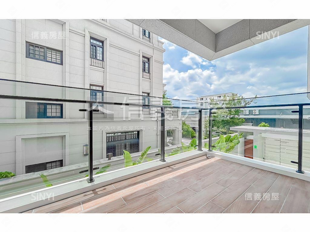 白舍北歐風電梯質感美墅Ａ房屋室內格局與周邊環境