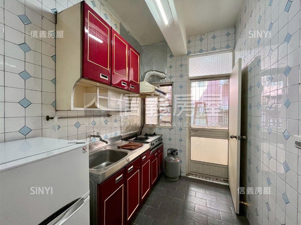 陽明國小美二房房屋室內格局與周邊環境