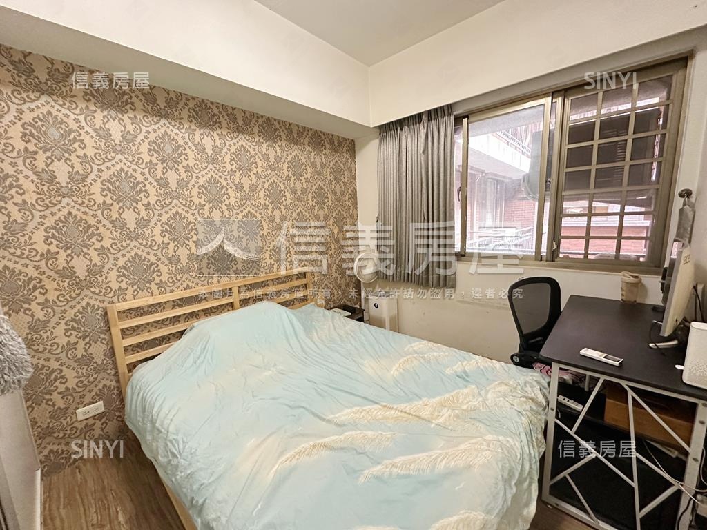 歐洲電梯靚麗電梯兩房房屋室內格局與周邊環境