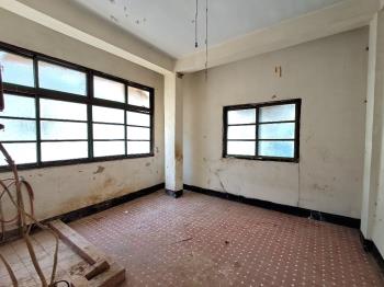 近中國醫大德街邊間小透天