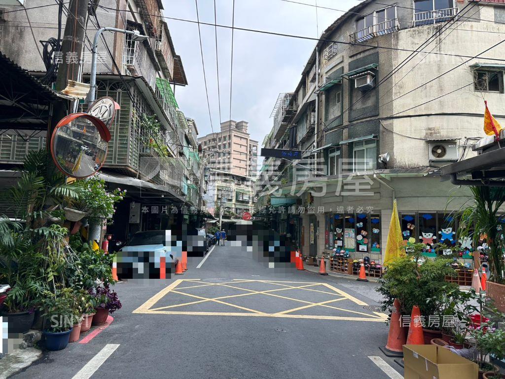 光華２樓美寓房屋室內格局與周邊環境