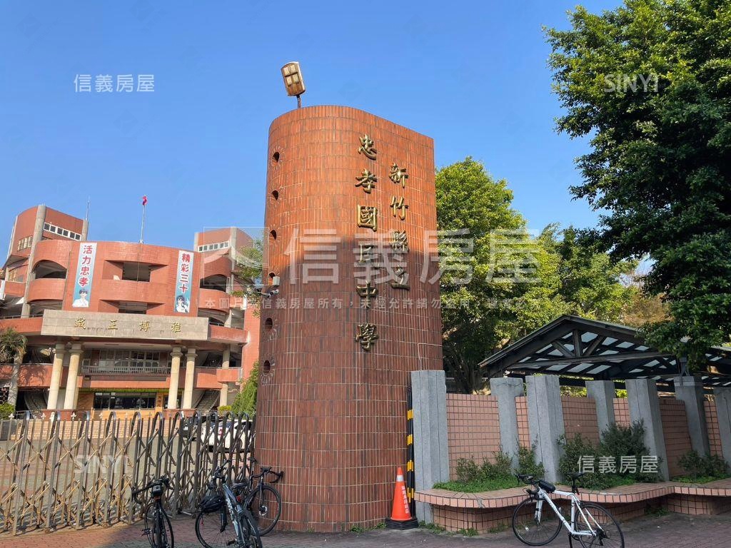 忠孝國中旁低總價三房房屋室內格局與周邊環境
