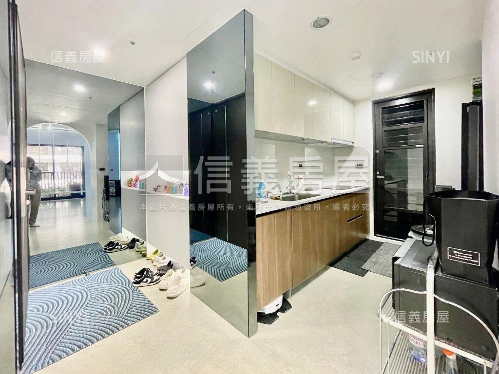 順天謙華｜精裝房雙平車房屋室內格局與周邊環境